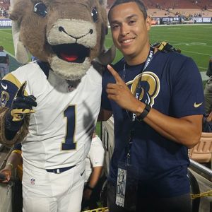 Meet your Posher, Benny